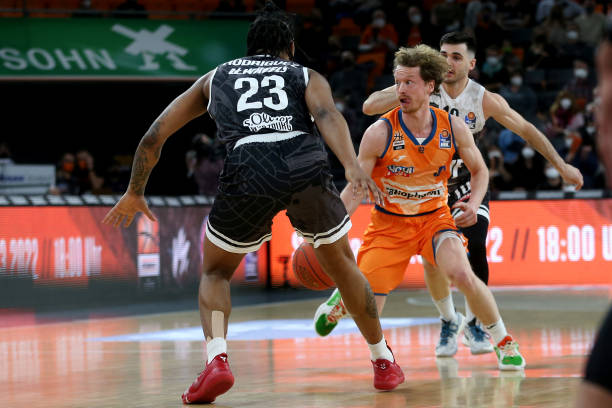 出了令人叹 出了令人叹