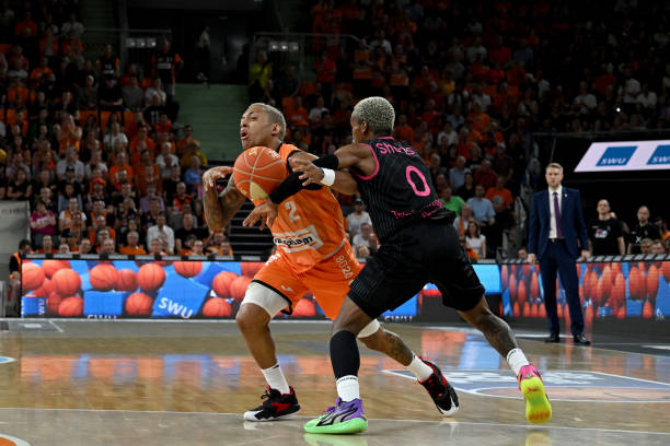 让球队在关 让球队在关