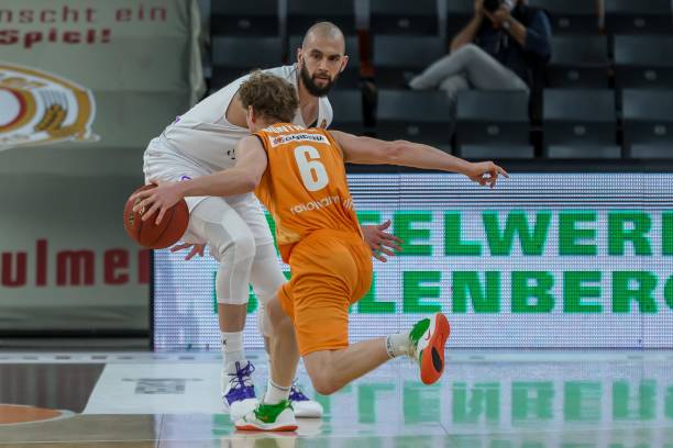 没有硬核战 没有硬核战